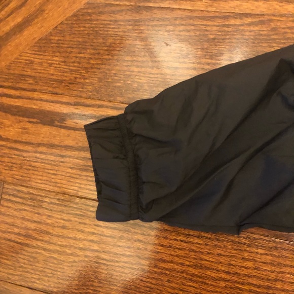 Nike Windrunner - Picture 7 of 8